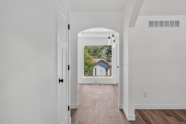 4019 Dalewood Drive, Fort Wayne, IN 46815