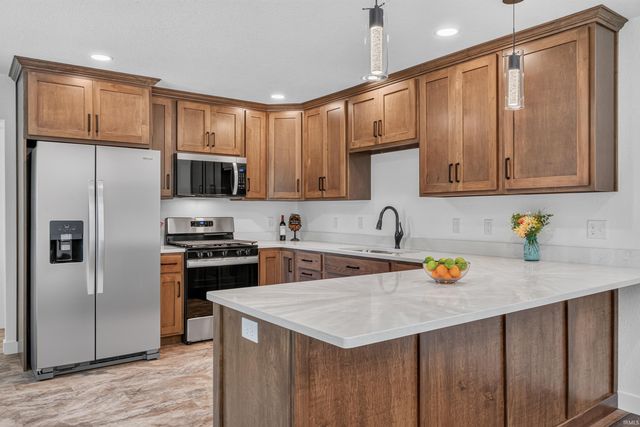 4019 Dalewood Drive, Fort Wayne, IN 46815