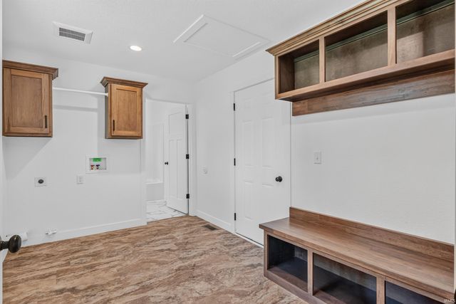 4019 Dalewood Drive, Fort Wayne, IN 46815