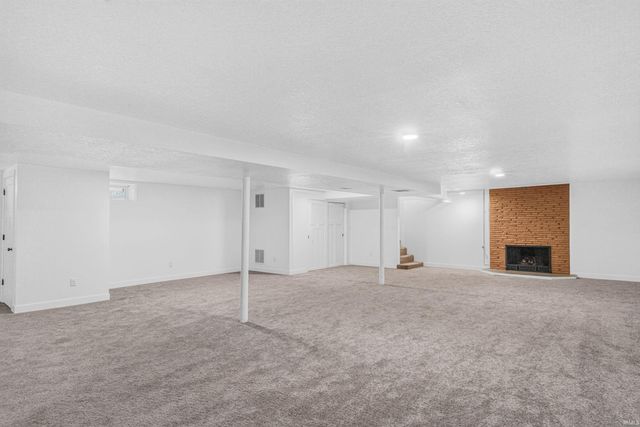 4019 Dalewood Drive, Fort Wayne, IN 46815
