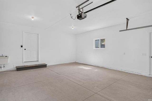 4019 Dalewood Drive, Fort Wayne, IN 46815