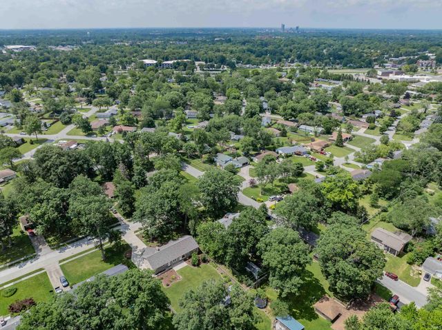 4019 Dalewood Drive, Fort Wayne, IN 46815