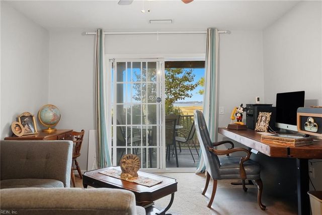 3046 Bay Shore LN, Suffolk, VA 23435