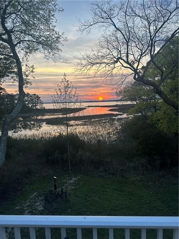 3046 Bay Shore LN, Suffolk, VA 23435