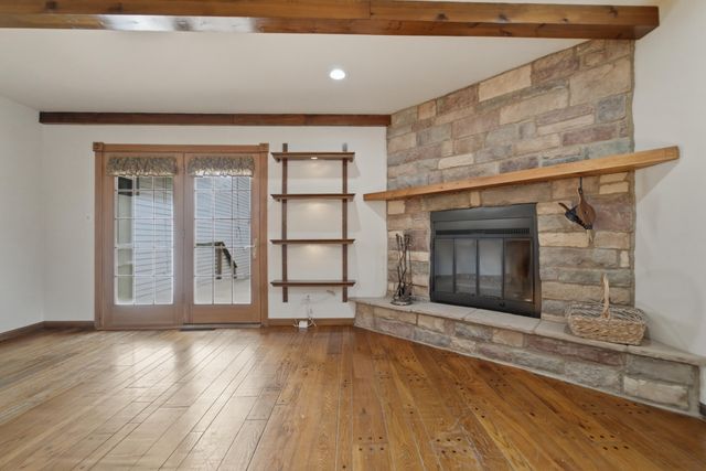 1402 Wood Street, Valparaiso, IN 46383