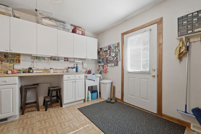 1402 Wood Street, Valparaiso, IN 46383