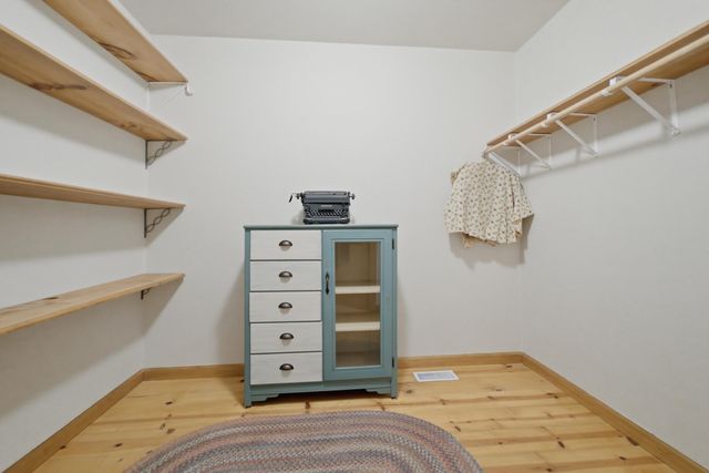 1402 Wood Street, Valparaiso, IN 46383