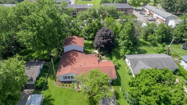 1402 Wood Street, Valparaiso, IN 46383