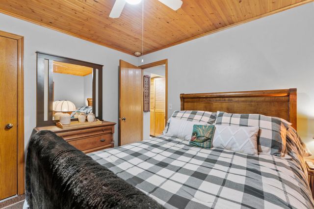 25020 140th Street NW, Zimmerman, MN 55398