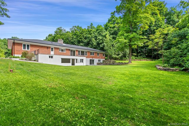 736 Croton Lake Road, Bedford Corners, NY 10549