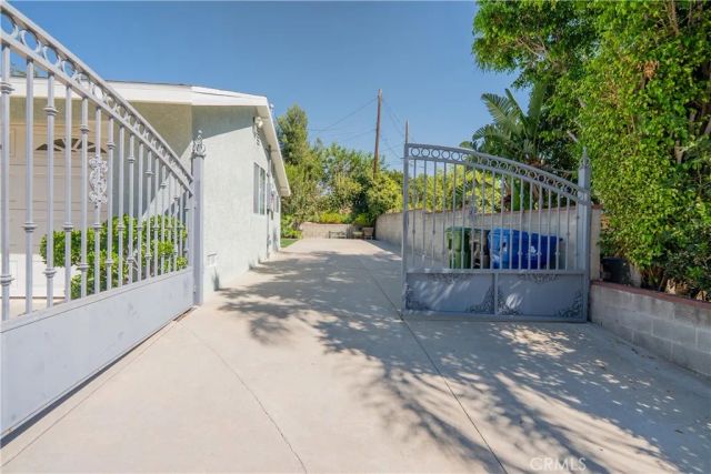 13142 Sayre, Los Angeles, CA 91342