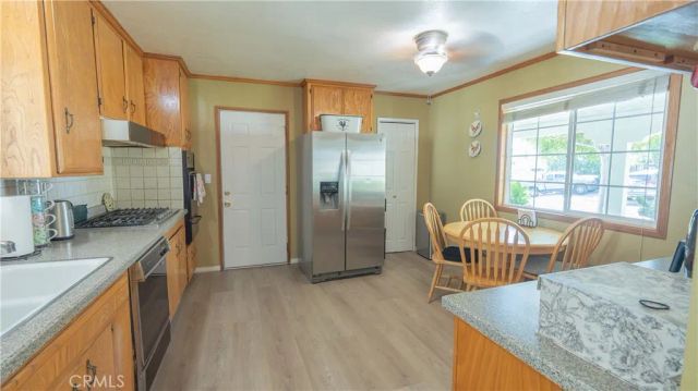 13142 Sayre, Los Angeles, CA 91342