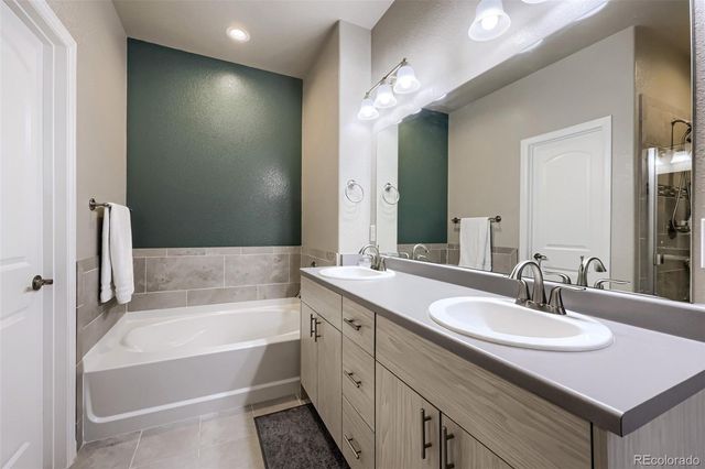 11250 Florence Street 8D, Commerce City, CO 80640