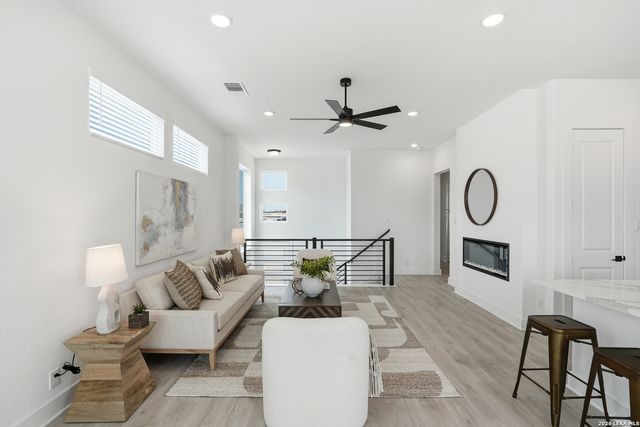 2218 Briggs Summit, San Antonio, TX 78245