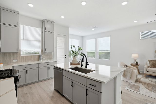 2218 Briggs Summit, San Antonio, TX 78245