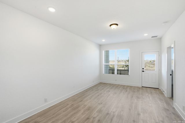2218 Briggs Summit, San Antonio, TX 78245