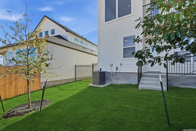 2218 Briggs Summit, San Antonio, TX 78245