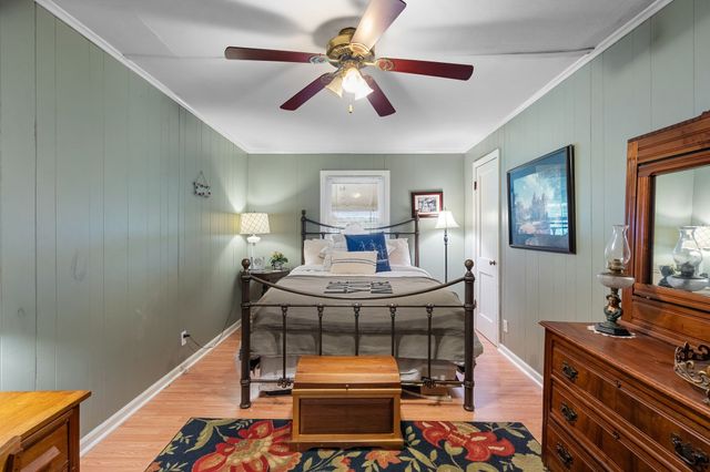 345 Portland Blvd, Portland, TN 37148