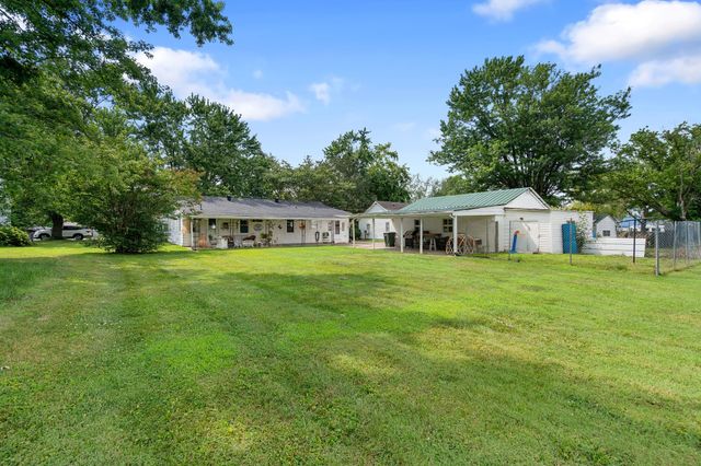 345 Portland Blvd, Portland, TN 37148