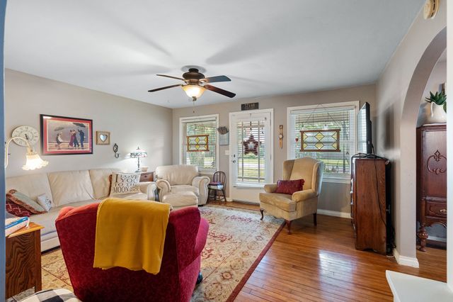 345 Portland Blvd, Portland, TN 37148