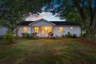 345 Portland Blvd, Portland, TN 37148