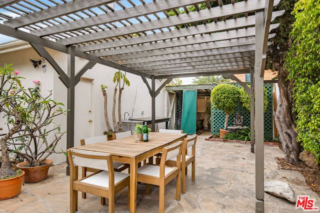 1377 Preston Way, Venice (los Angeles), CA 90291