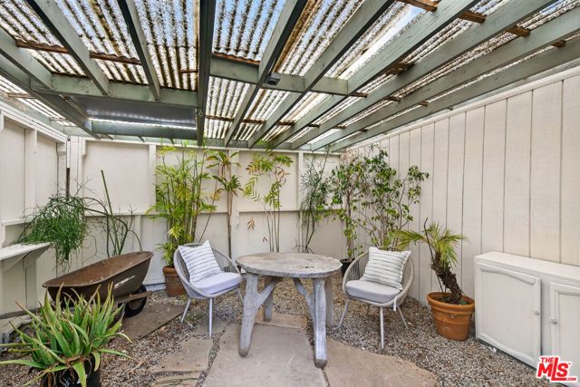 1377 Preston Way, Venice (los Angeles), CA 90291