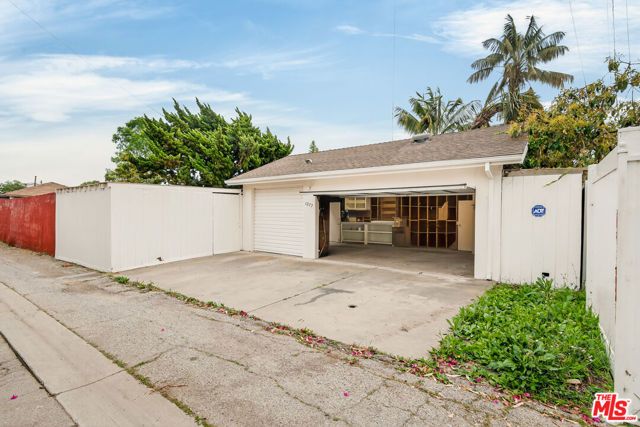 1377 Preston Way, Venice (los Angeles), CA 90291