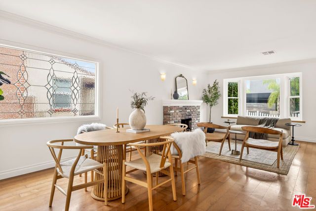 1377 Preston Way, Venice (los Angeles), CA 90291