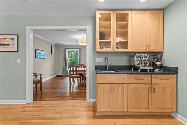 240 South Cove Road, Burlington, VT 05401
