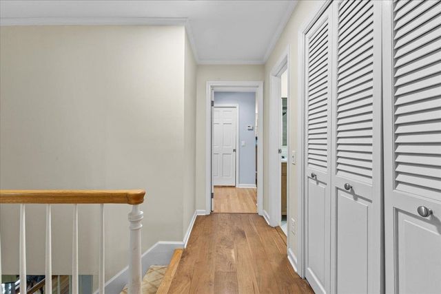 240 South Cove Road, Burlington, VT 05401
