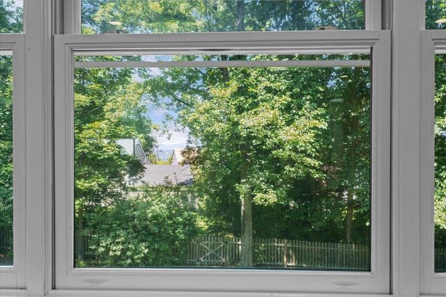 240 South Cove Road, Burlington, VT 05401