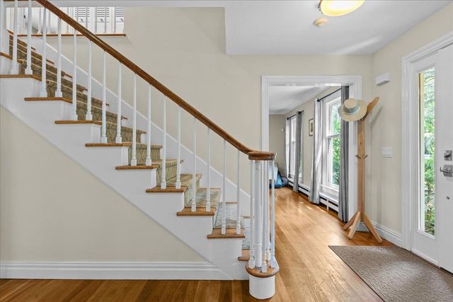 240 South Cove Road, Burlington, VT 05401