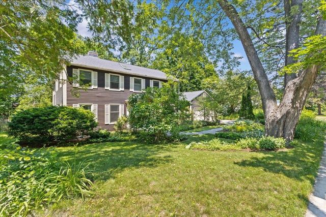 240 South Cove Road, Burlington, VT 05401