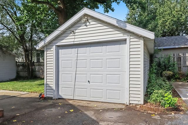 114 Foster Avenue, Battle Creek City, MI 49015