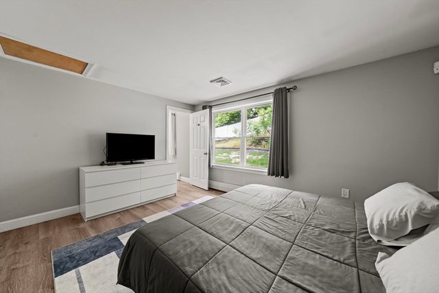 395 Lowell Street, Peabody, MA 01960