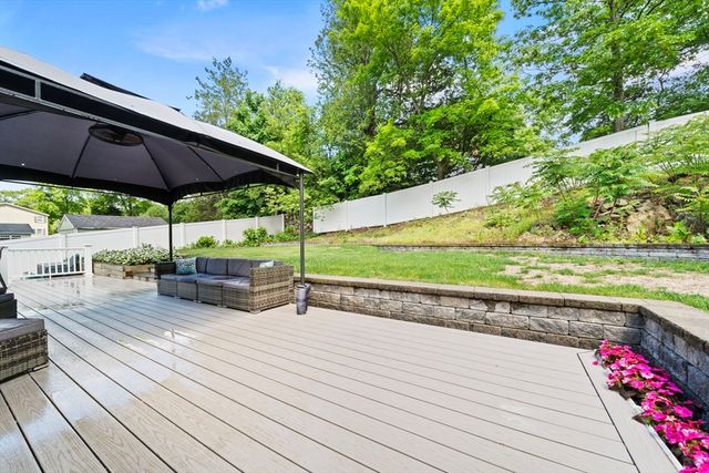 395 Lowell Street, Peabody, MA 01960