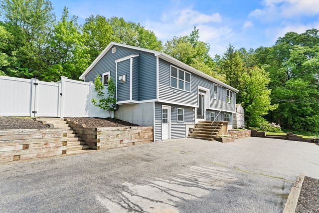 395 Lowell Street, Peabody, MA 01960