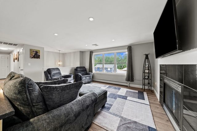 395 Lowell Street, Peabody, MA 01960