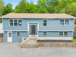 395 Lowell Street, Peabody, MA 01960