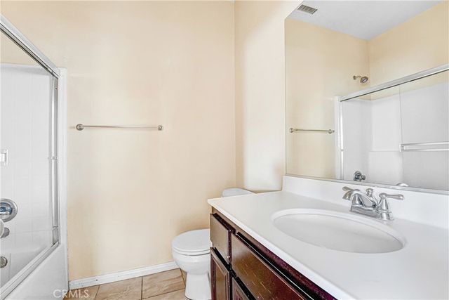 43653 32nd Street E, Lancaster, CA 93535