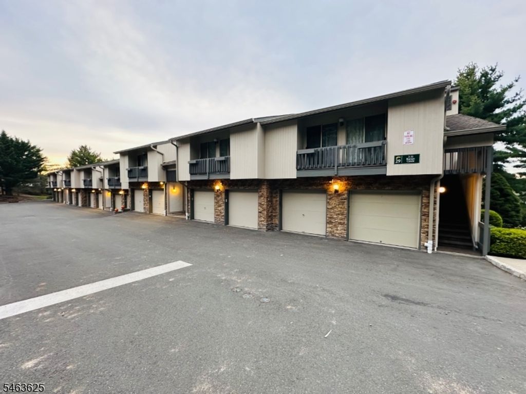 16 Karam Cir 16, West Orange Twp., NJ 07052 — exterior