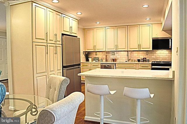 13800 FLINT ROCK RD, Rockville, MD 20853
