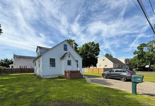 1599 3rd Street, West Babylon, NY 11704