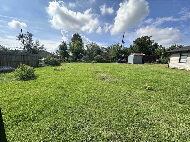 13430 Orleans Street, Houston, TX 77015