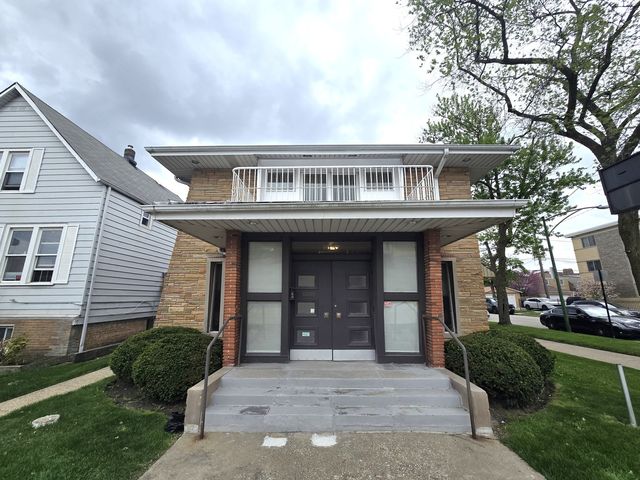 6157 W Belmont Avenue 2F, Chicago, IL 60634