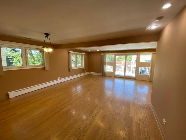 6157 W Belmont Avenue 2F, Chicago, IL 60634