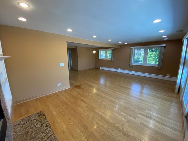 6157 W Belmont Avenue 2F, Chicago, IL 60634