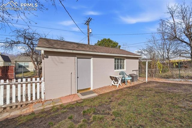 2424 Farragut Avenue, Colorado Springs, CO 80907