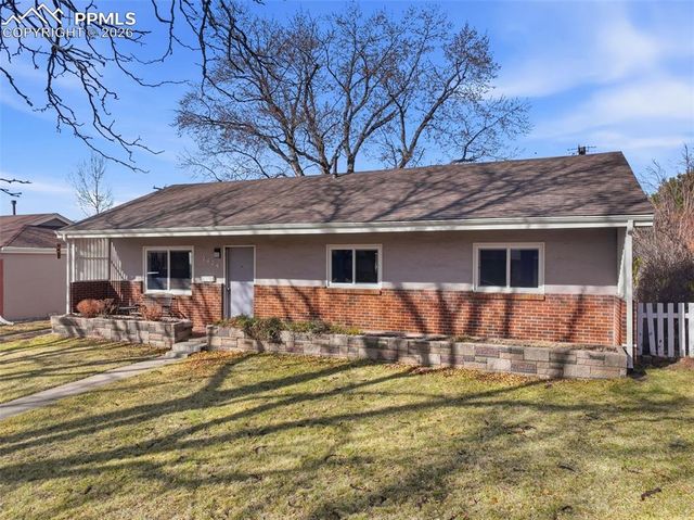 2424 Farragut Avenue, Colorado Springs, CO 80907